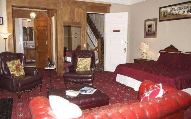 Stay The Night Bed  Breakfast