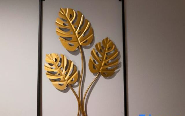 Luoping Golden Valley Taijia SPA Hotel