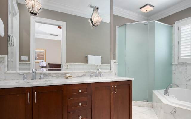 Le Jardin 158 - 3BR 3.5ba -