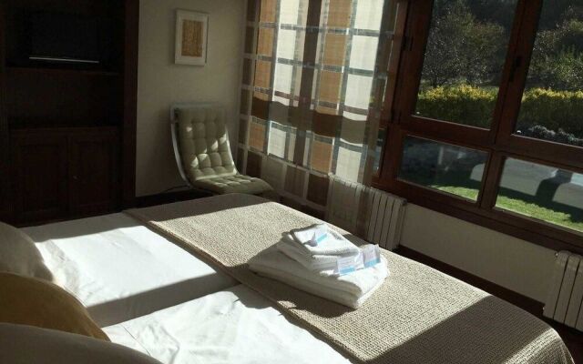 Hotel Reina Adosinda