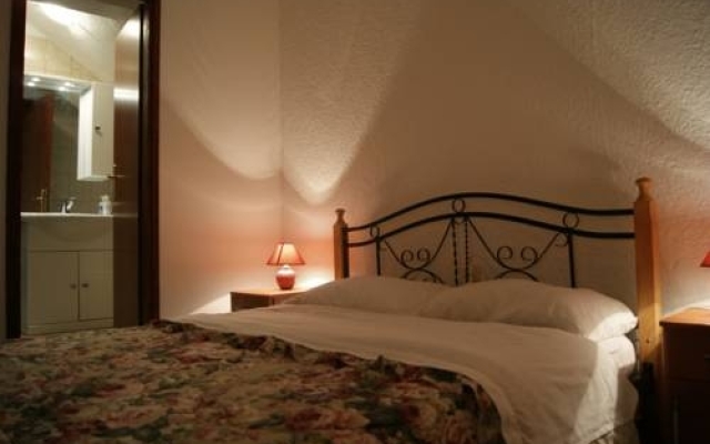 Rog Dogg Rooms