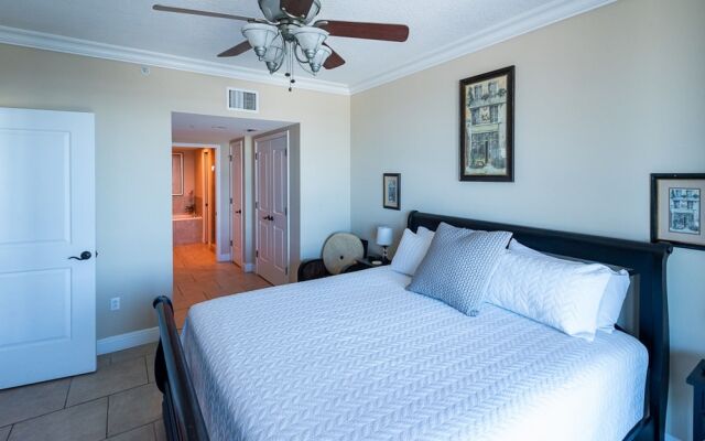 Spacious Condo at 3 Portofino