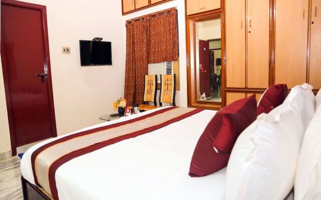 Capital O 7141 SS Guest House