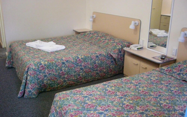 Mid Coast Motor Inn