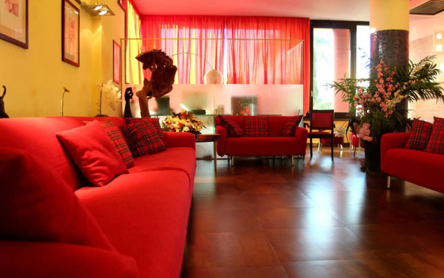 Abalon Pompei Resort