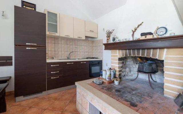 Branko - Large Terrace - H