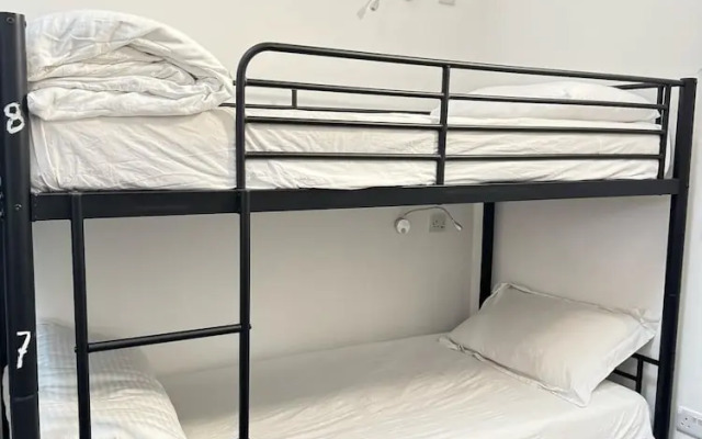 Rahman Hostel - Manchester