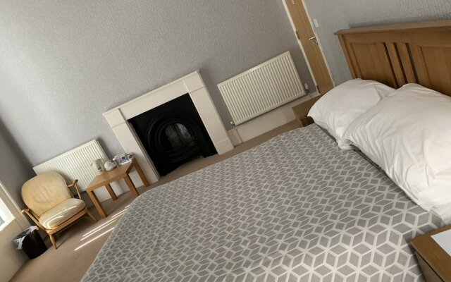 The Corner Rooms