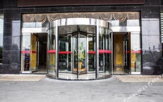 Yarvard Holiday Hotel