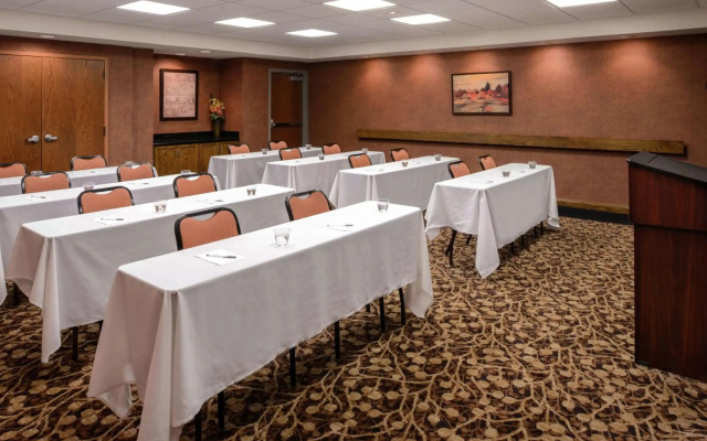 Hampton Inn & Suites Carson City