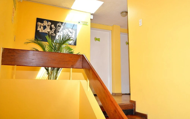Hostal Terra 3 Base Aerea