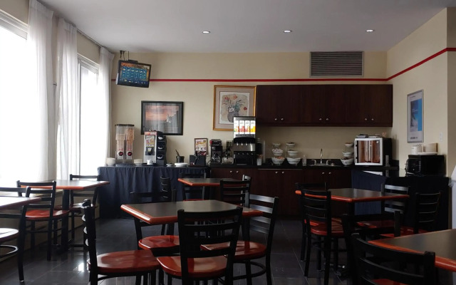 Econo Lodge City Centre