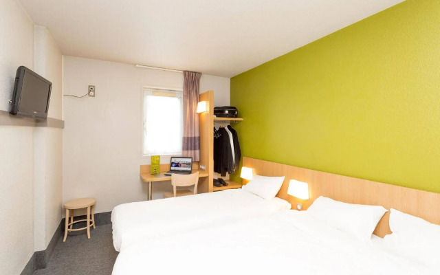 B&B HOTEL Strasbourg Nord Artisans