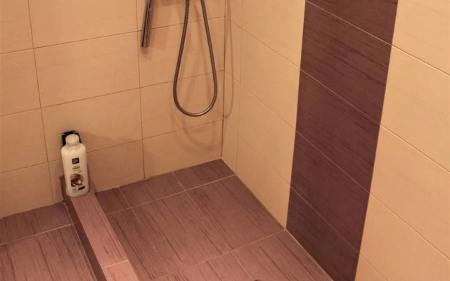 Urban apartment in Exarchia, Athens!