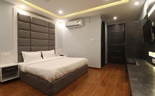 FabHotel Prime AV Royale