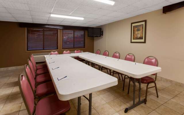 AmericInn by Wyndham Iron River