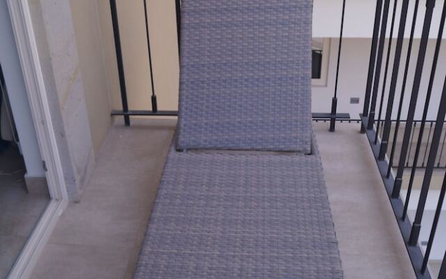 Romantic Zone Zenith Studio