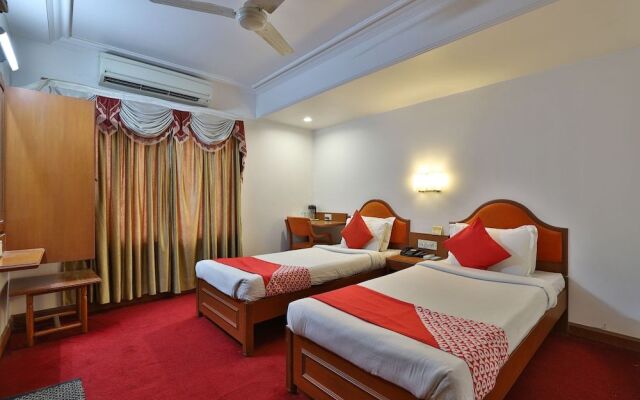 OYO 43699 Hotel Aditi