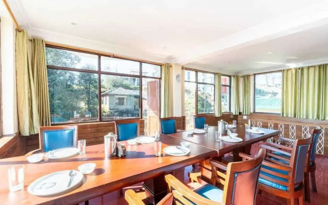 Snow Crest Inn