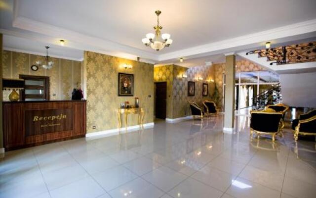 Hotel Millenium
