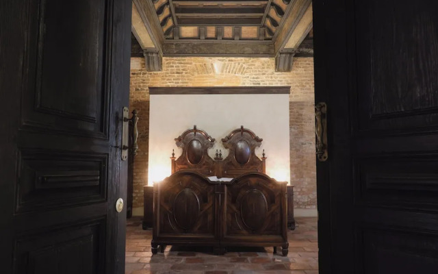 Palazzo Guazzoni Zaccaria