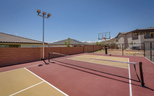 Zion's Paradise 6 Bedroom Townhouse