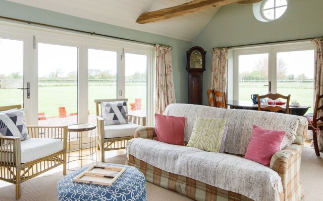 Impressive Country Estate Sleeps 17