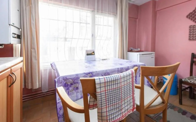 Apartment With 2 Bedrooms in Beyoglu Istanbul