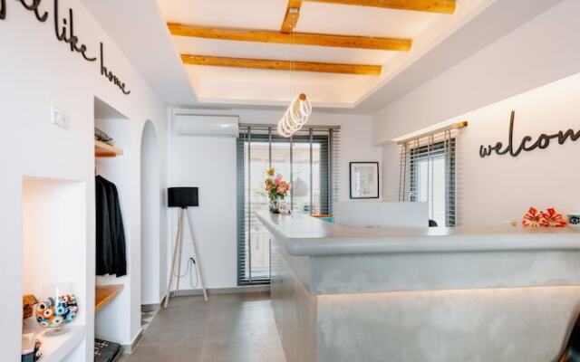 Piperaki Project Paros
