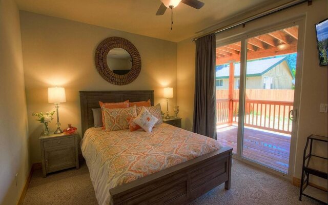 Hole in One Hideaway