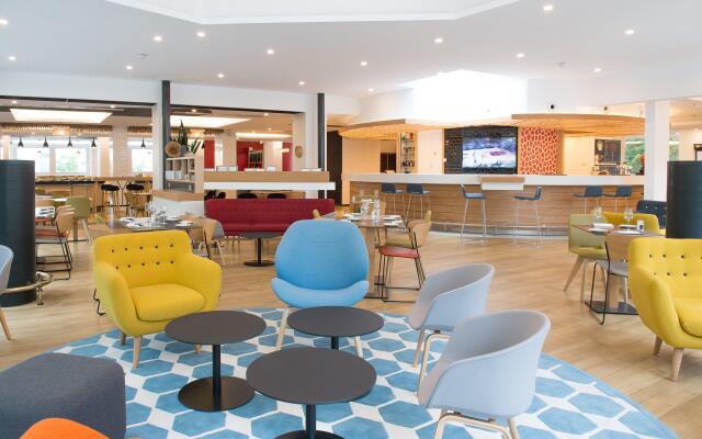 DoubleTree by Hilton Paris Bougival