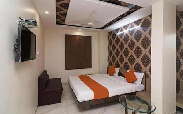 Fabhotel Shree Regency