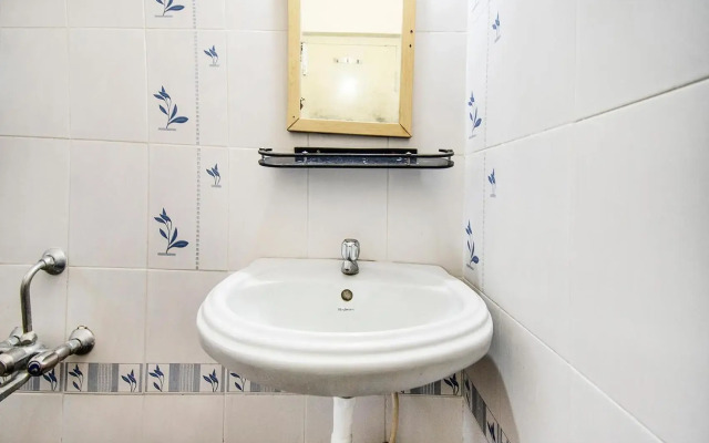 Fabhotel Aditya Yatri Nivas