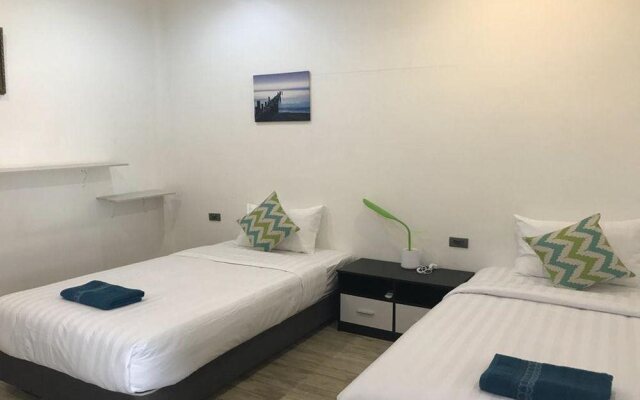 Pillow Hill Hotel