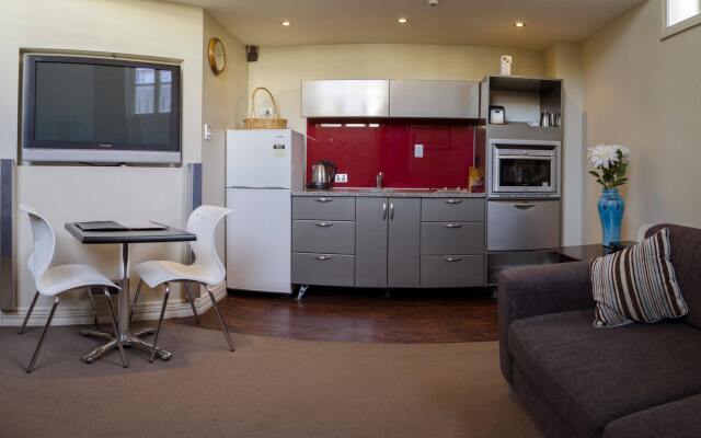 Chapel Apartments