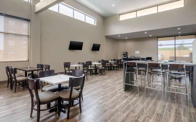 MainStay Suites Bricktown - near Medical Center