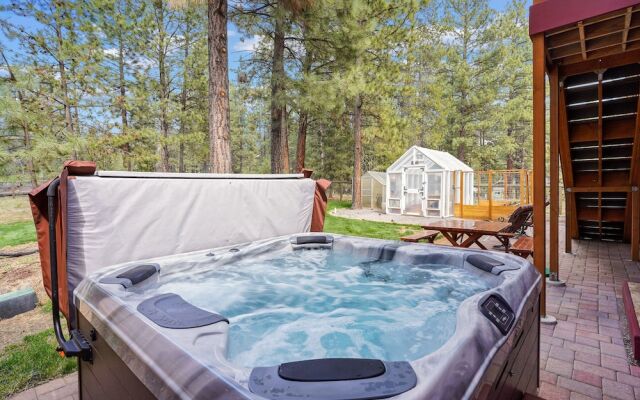 16 Jillian 4 Bedroom Home by RedAwning