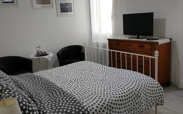 Venice Home