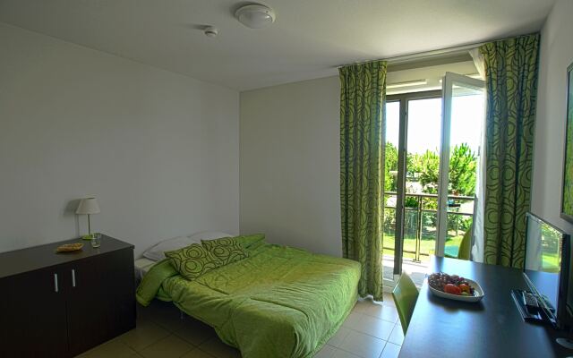 Kosy Aparthotel Campus del Sol Esplanade