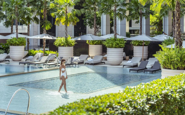 Four Seasons Hotel Bangkok at Chao Phraya River