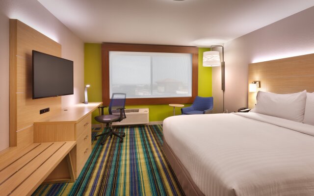 Holiday Inn Express & Suites Phoenix West - Buckeye by IHG