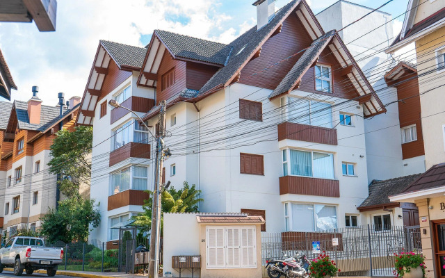 Residencial Benetti 400 metros da Rua Coberta