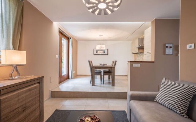 La Maison de Josephine (AOF101)