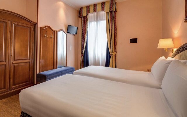 Hotel Raffaello, Sure Hotel Collection by Best Western