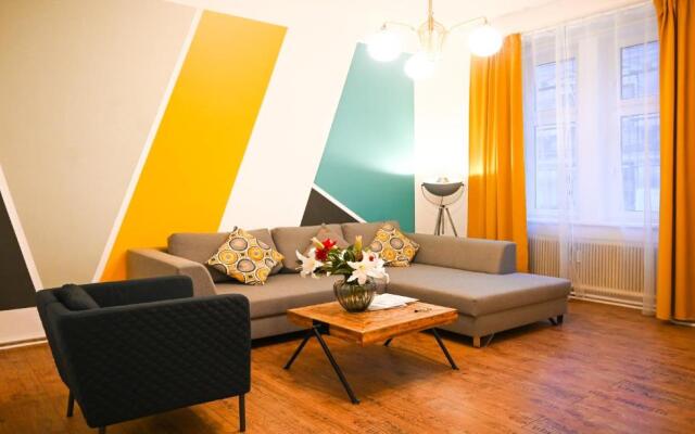 Modern Apartment Wiener Stadthalle