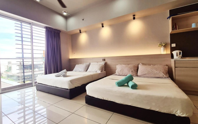 Aeropod 2 Queen Bed Near Airport & KK city Free Parking Netflix – Guest Rooms – Kota Kinabalu
