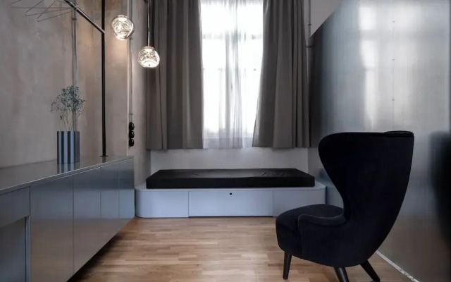 Hipsters Hotel