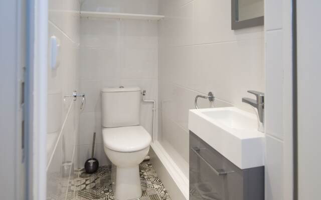 Pick A Flats Marais Meslay Apartment