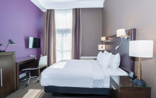 Sandman Signature Kamloops Hotel
