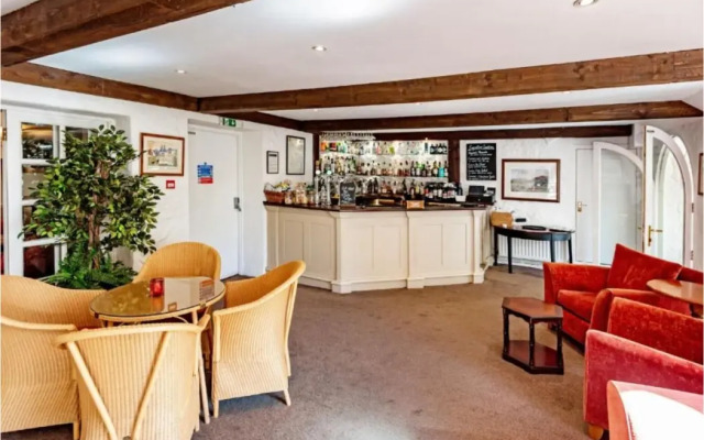 Taychreggan Hotel